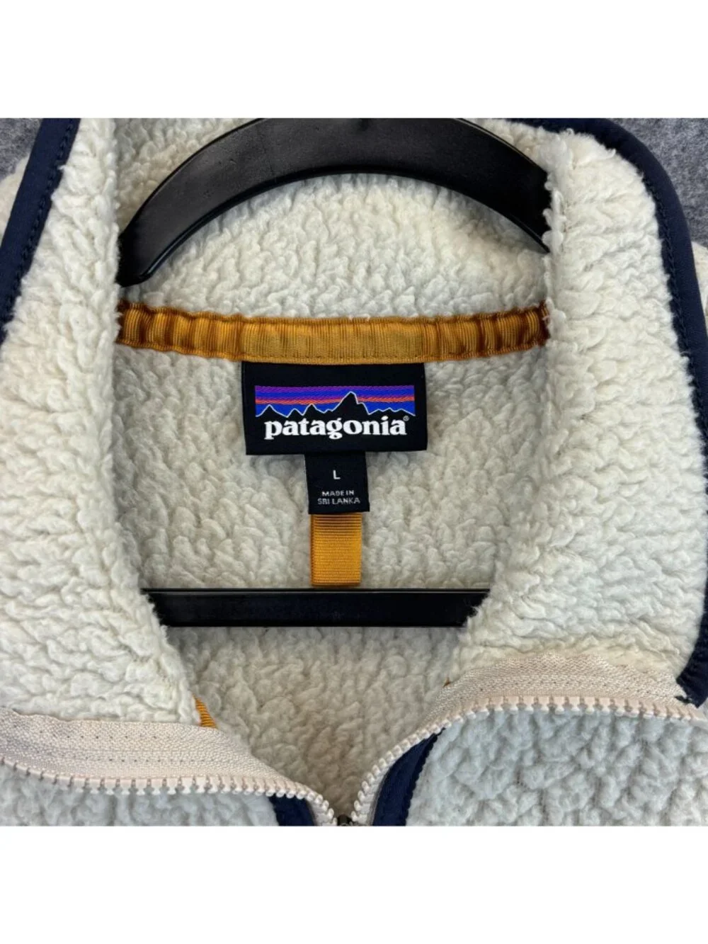 Patagonia Retro Pile Womens Large Vest White Sherpa Fleece w Zip Pockets